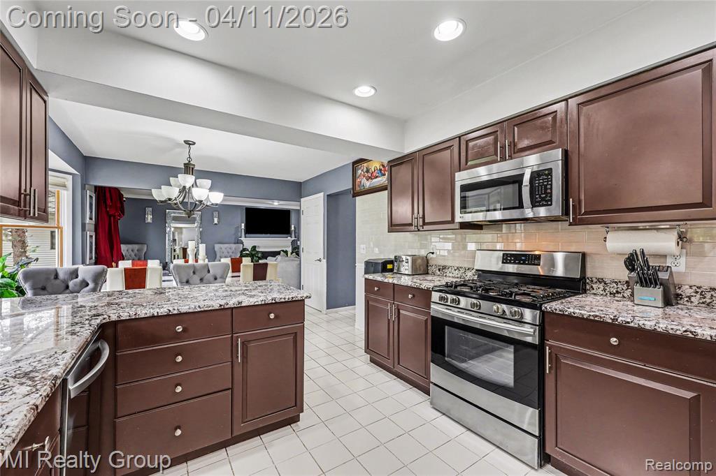 643 Heim Court, Almont, MI 48003 — Photo 8