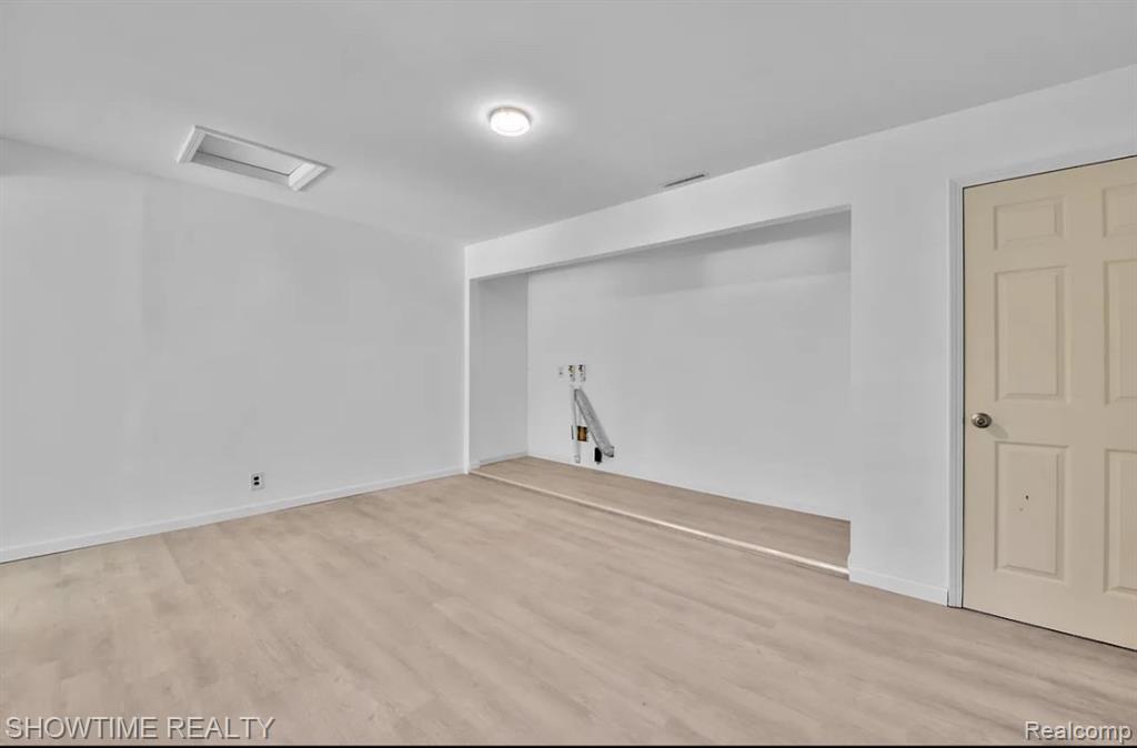652 N Blacks Corners Road, Imlay City, MI 48444 — Photo 7