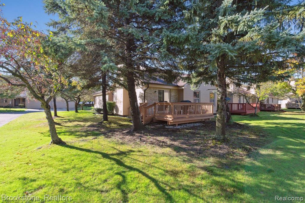 41424 AMBERCREST Drive, Sterling Heights, MI 48314 — Photo 30