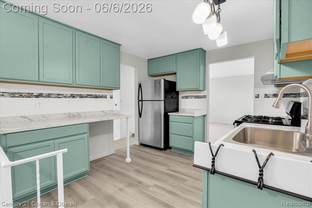 9426 Chamberlain Street, Romulus, MI 48174 — Photo 7