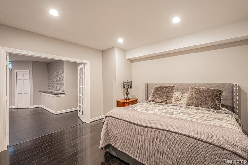 5429 Shorewood Drive, Fort Gratiot, MI 48059 — Photo 50