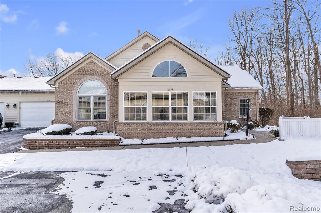 1155 Abbey Court, Westland, MI — Photo 5