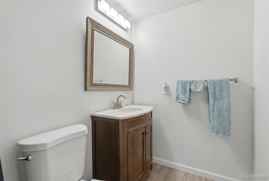 3320 Spinnaker Lane, 7A, Detroit, MI 48207 — Photo 17