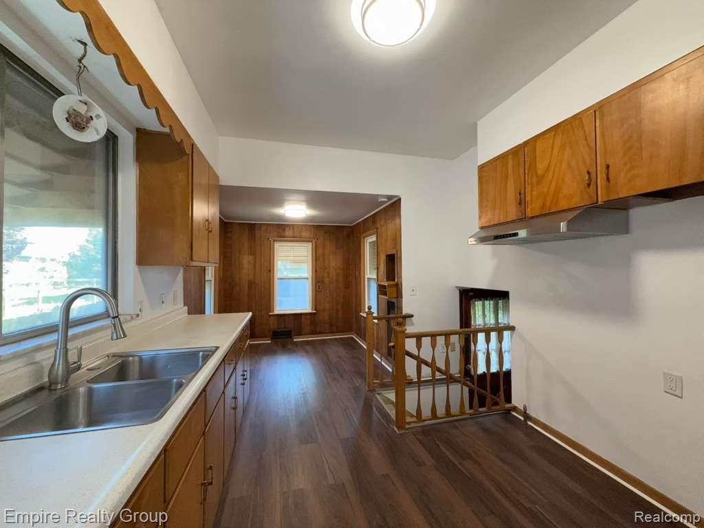 25 W Broadway Street, Ecorse, MI 48229 — Photo 12