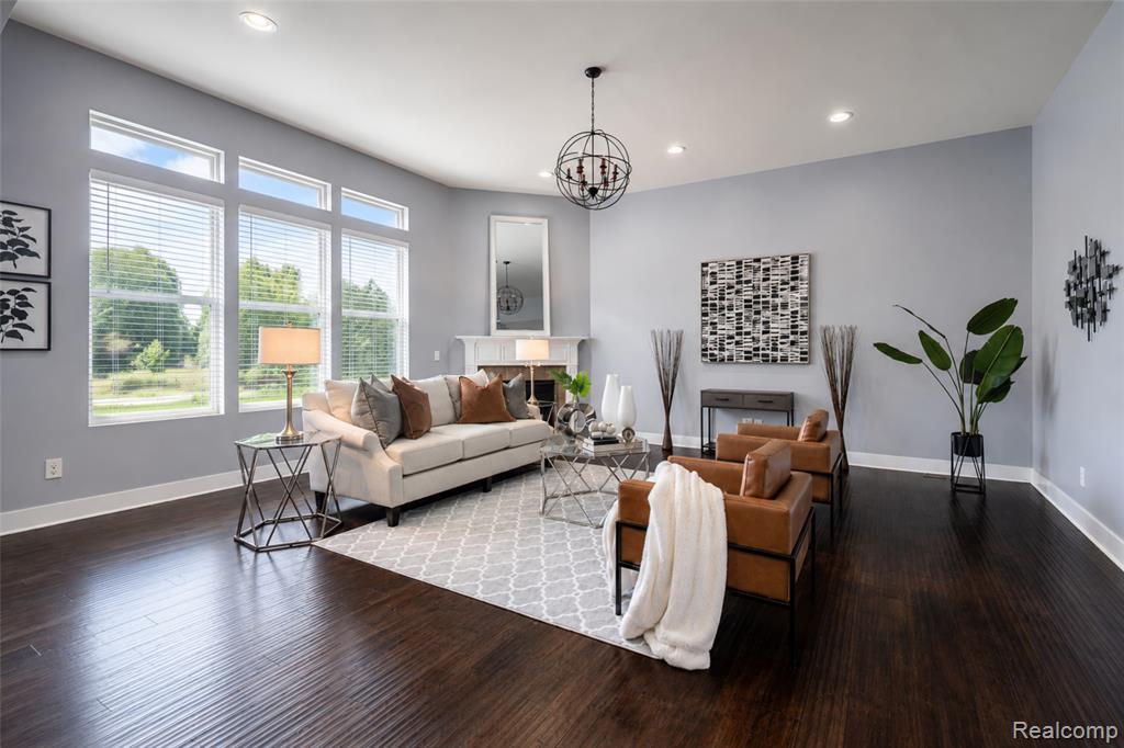 354 Findley Circle, Lake Orion, MI — Photo 12