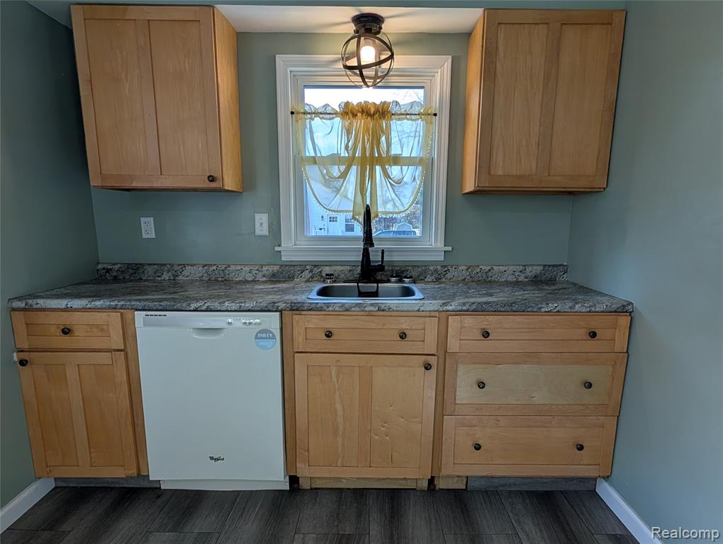 120 Gratton Street, Bad Axe, MI 48413 — Photo 11