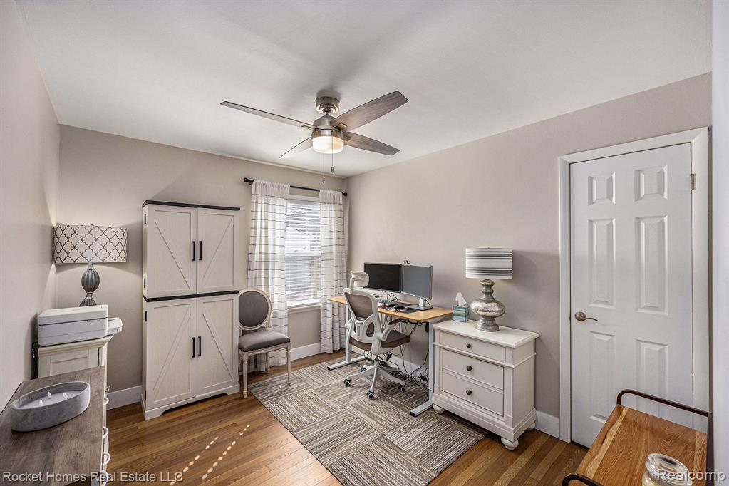 632 N VERMONT Avenue, Royal Oak, MI 48067 — Photo 15