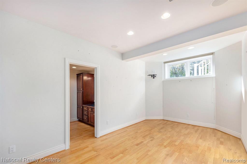6370 ORION Road, Rochester Hills, MI 48306 — Photo 33