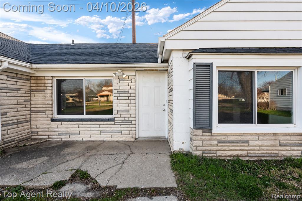 23615 Columbus Avenue, Warren, MI 48089 — Photo 7