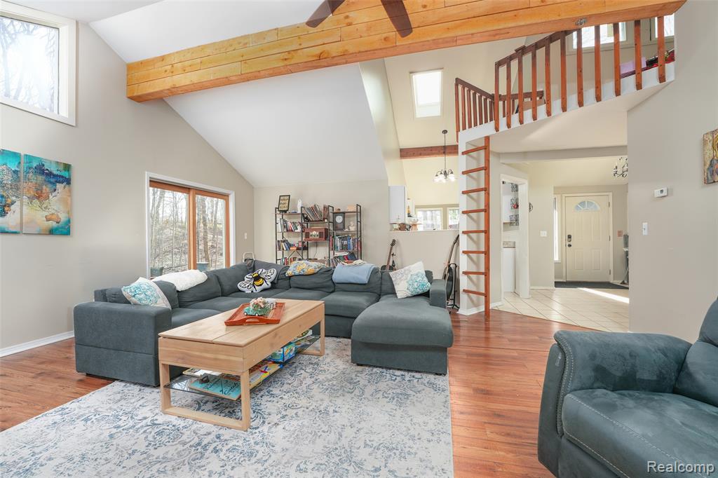 9820 Oakhurst Road, Holly, MI 48442 — Photo 4