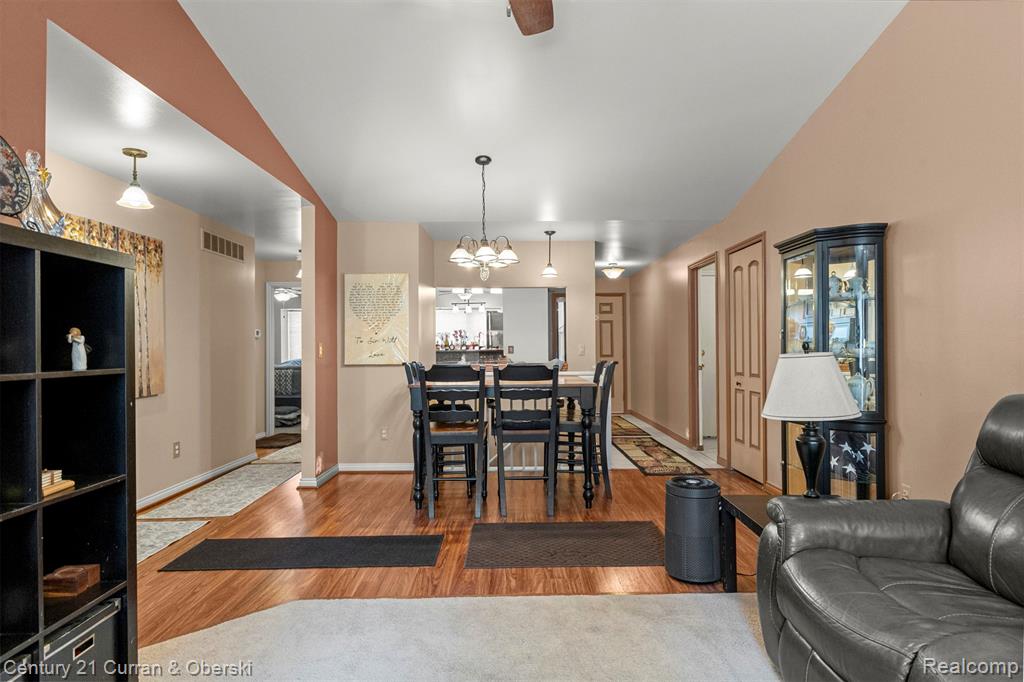 17308 S Lucille Circle, New Boston, MI 48164 — Photo 11