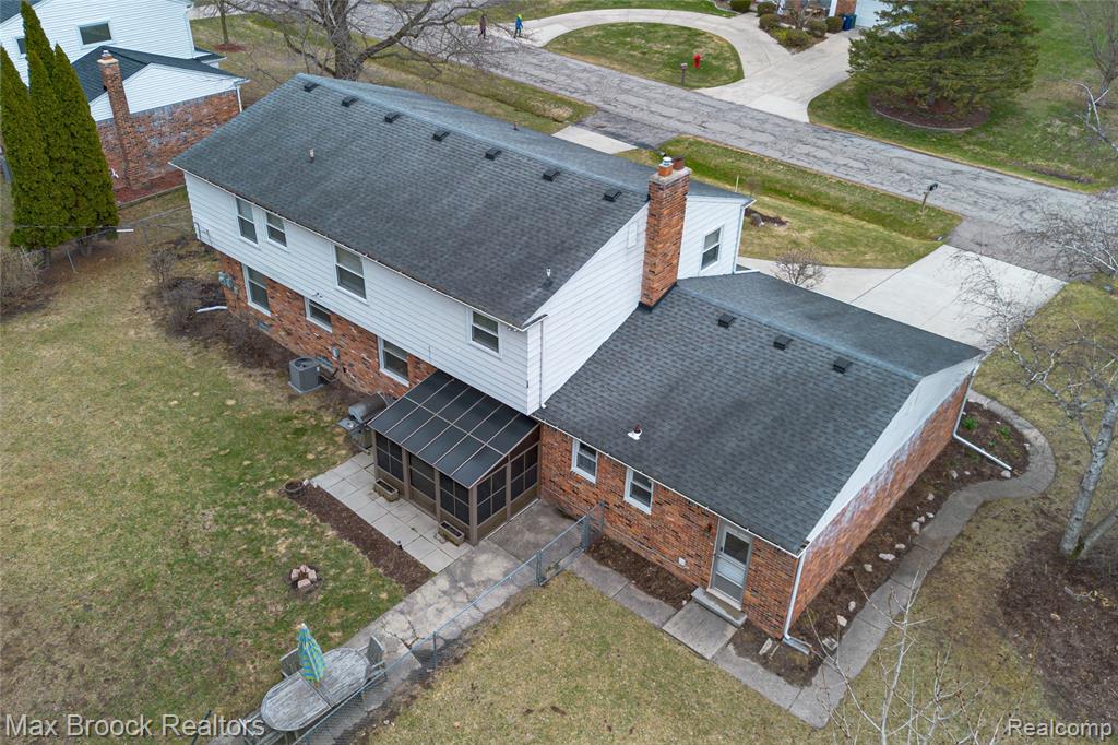 7118 Cathedral Drive, Bloomfield Hills, MI 48301 — Photo 63