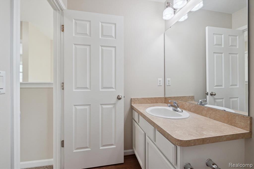 4305 ARETHA Avenue, Detroit, MI 48201 — Photo 33