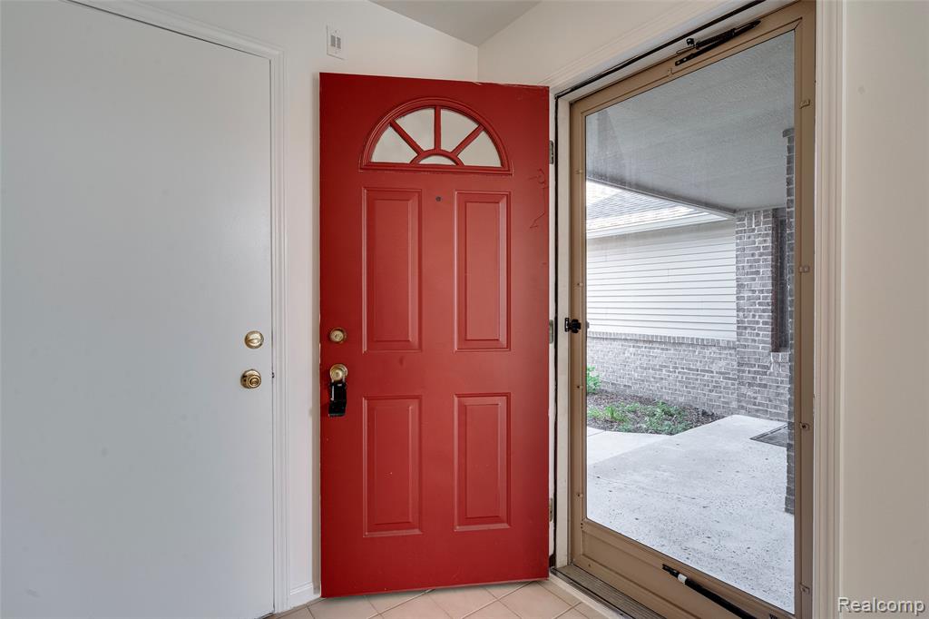 44981 Coachman Court, Canton, MI 48187 — Photo 17