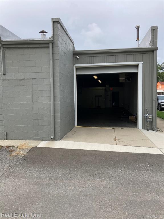 4105 12 Mile Road, Berkley, MI 48072 — Photo 17