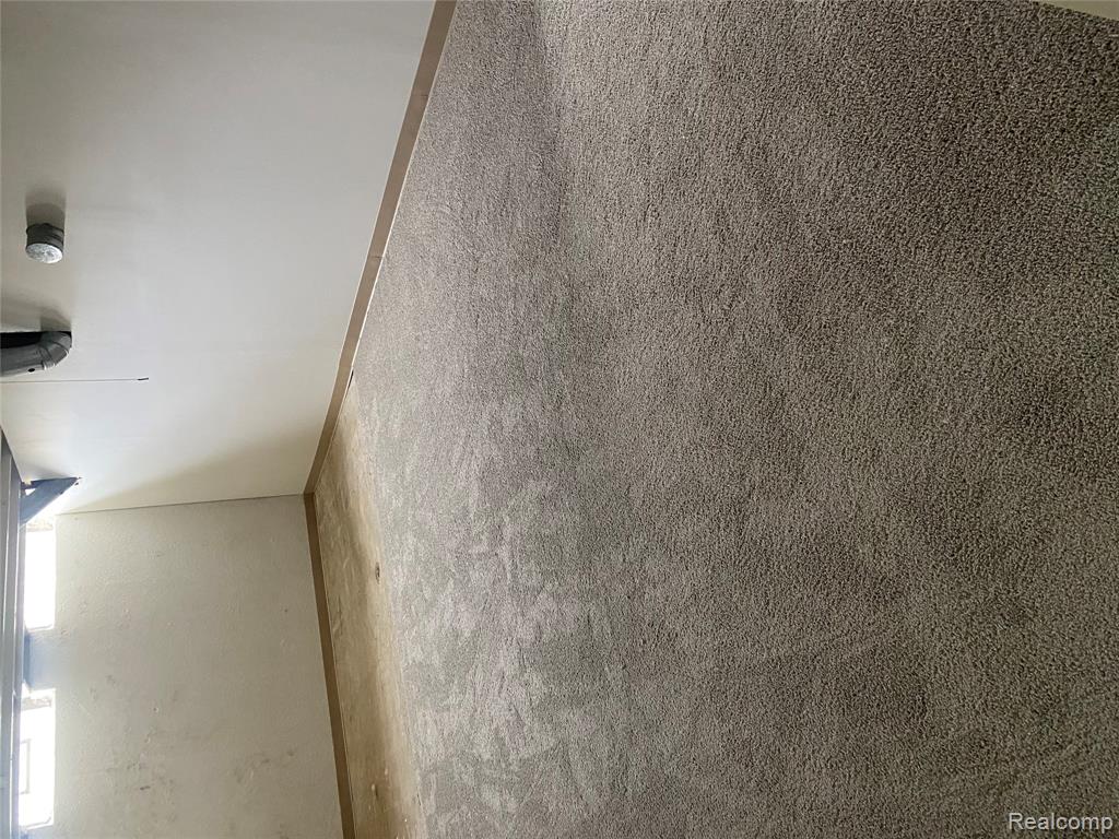 31018 Pickwick Lane, Beverly Hills, MI 48025 — Photo 37
