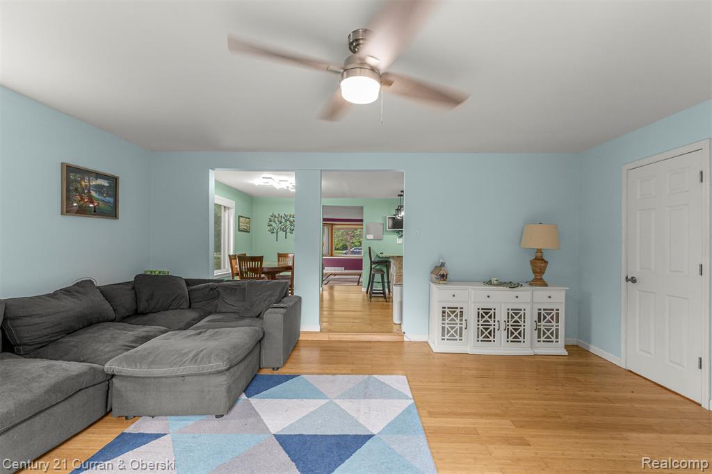 18491 Savage Road, Belleville, MI 48111 — Photo 23