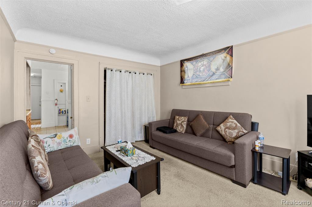 6022-6028 APPOLINE, Dearborn, MI 48126 — Photo 4