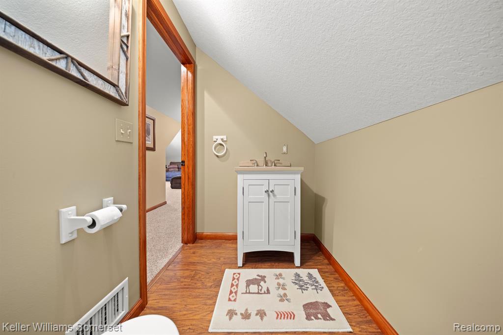 428 CRYSTAL Lane, Roscommon, MI 48653 — Photo 27