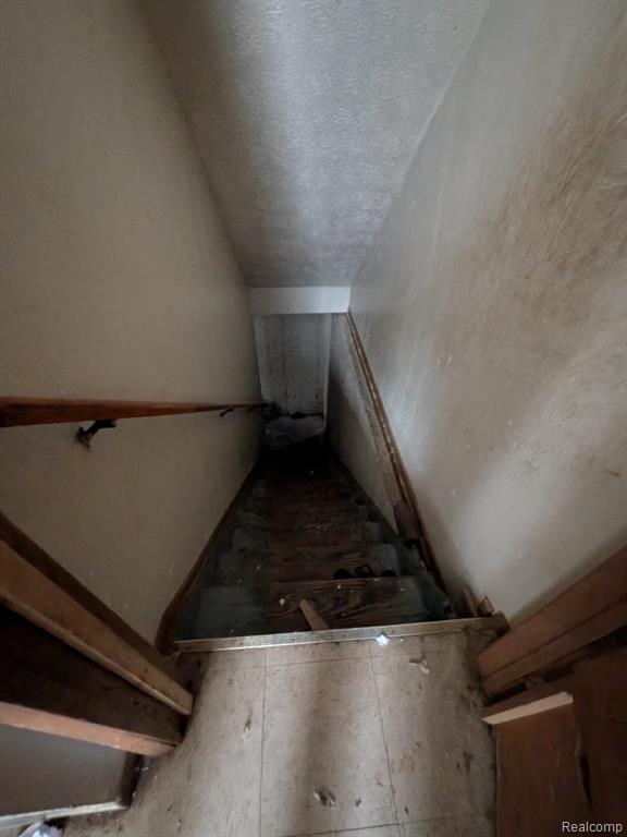 450 KITCHENER Street, Detroit, MI 48215 — Photo 8