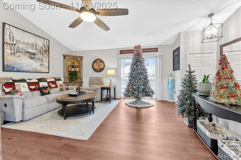 13967 Watersway Drive, Gibraltar, MI — Photo 5