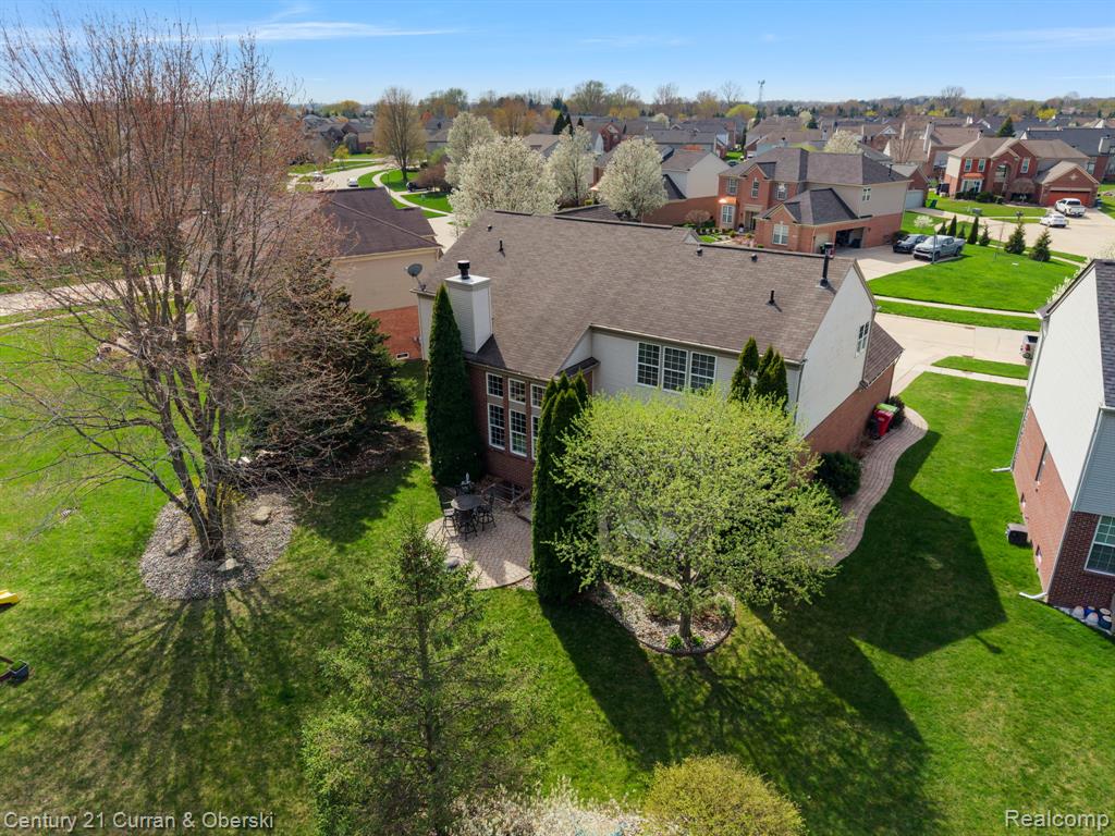 48742 Tanglewood Drive, Macomb, MI 48044 — Photo 79