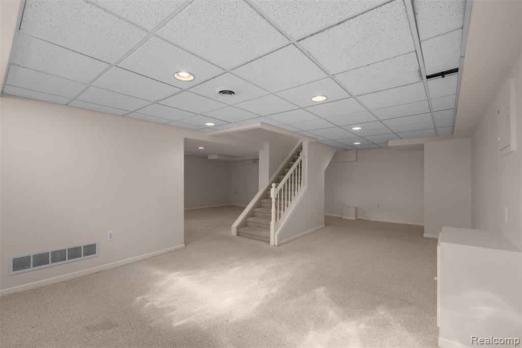 4210 Wingate Drive, Sterling Heights, MI 48310 — Photo 34