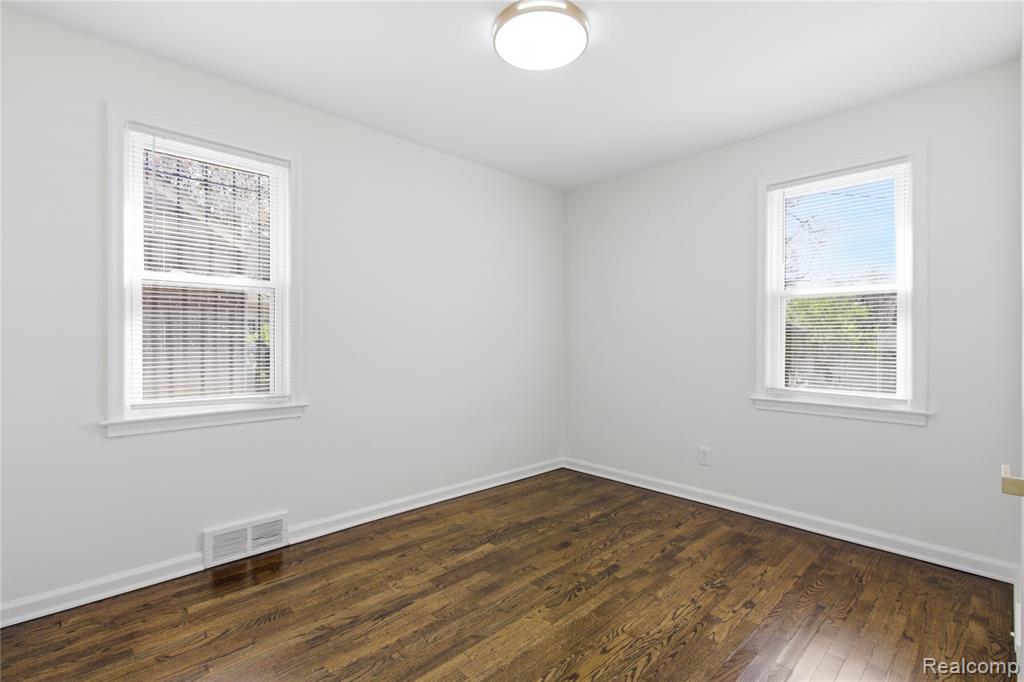 18645 Ardmore Street, Detroit, MI 48235 — Photo 11