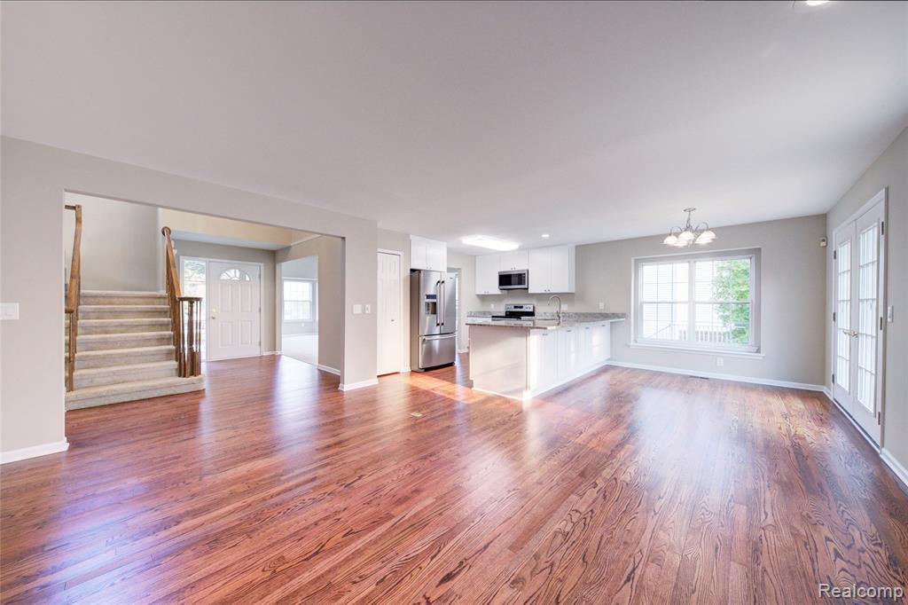 4269 Warrington Drive, Wixom, MI 48393 — Photo 6