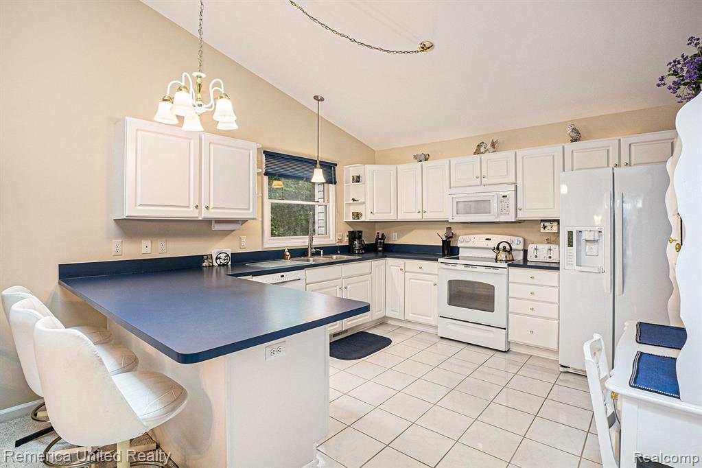 2763 BRECKENRIDGE Drive, Brighton, MI 48114 — Photo 11