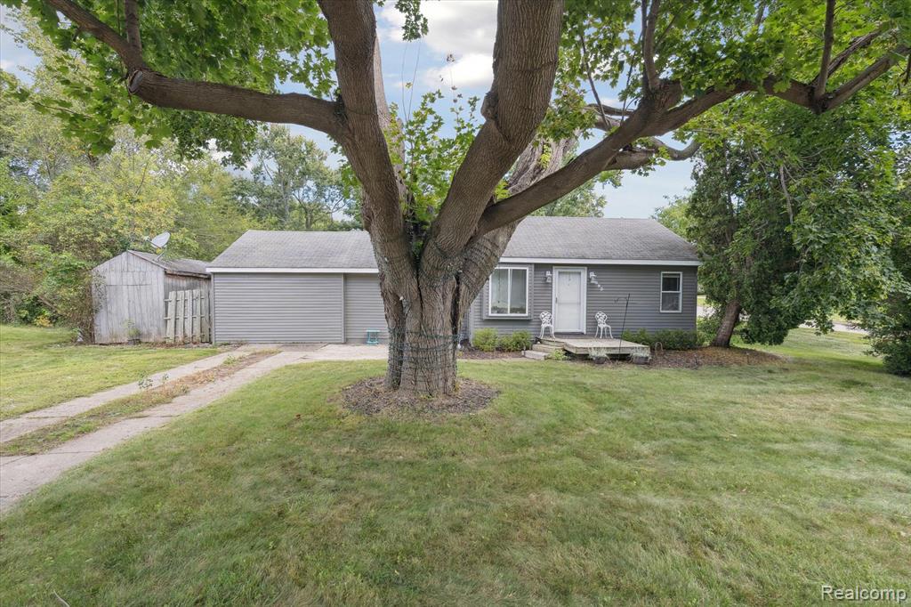 885 E Northfield Avenue, Pontiac, MI 48340 — Photo 4
