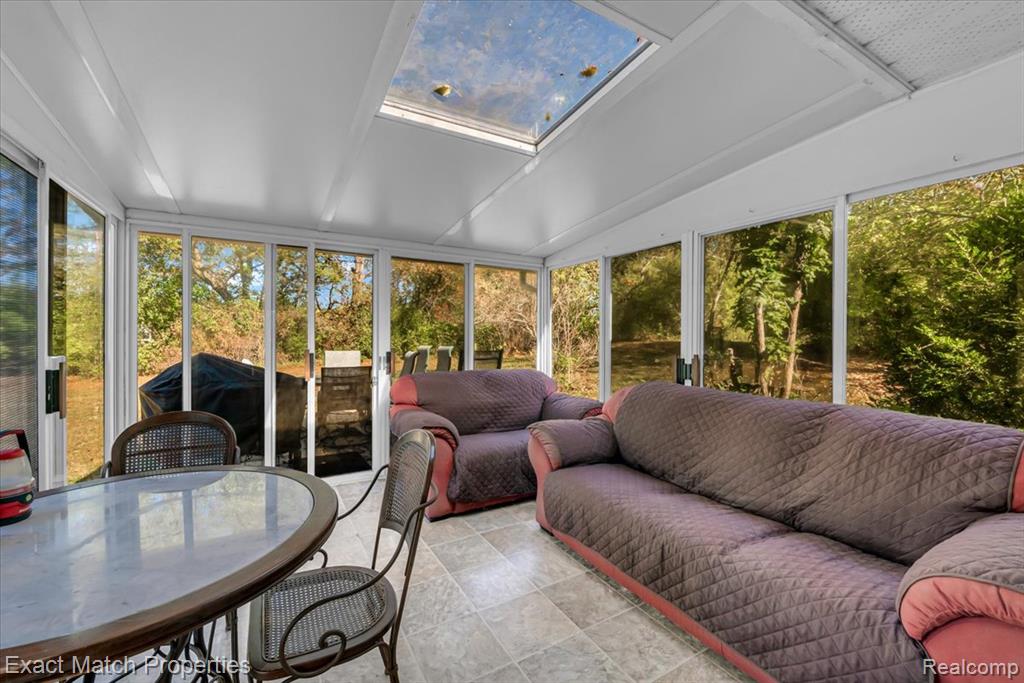 7600 Haley Road, White Lake, MI 48383 — Photo 18