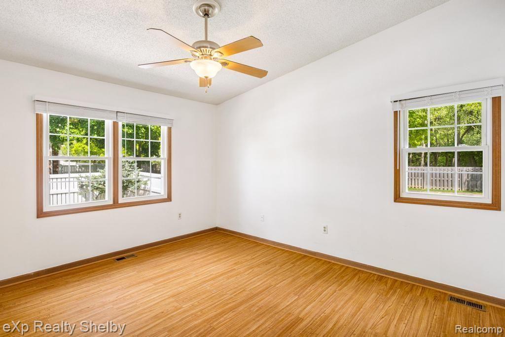 42151 OLD POND Circle, Plymouth, MI 48170 — Photo 15