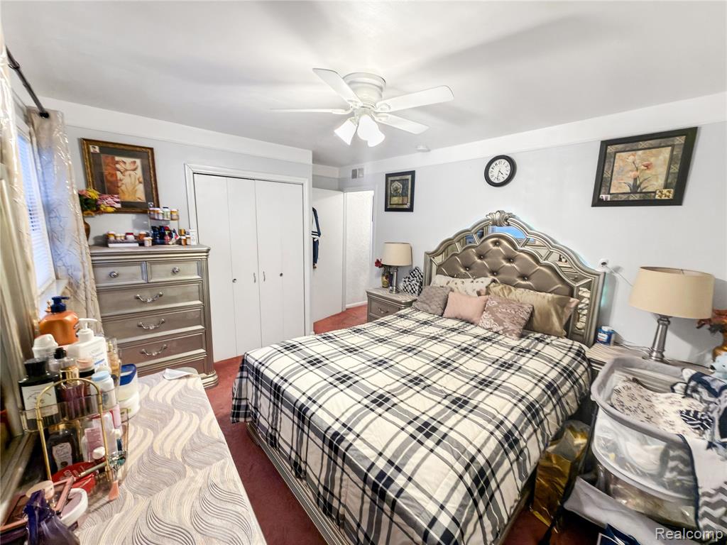 4710 Edgewood Street, Dearborn Heights, MI 48125 — Photo 23