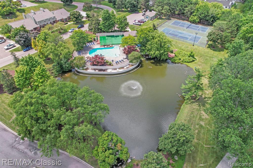 38863 COUNTRY Circle, 88, Farmington Hills, MI 48331 — Photo 30