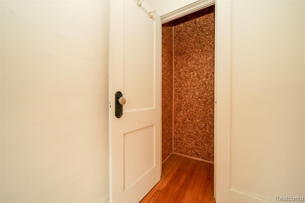 873 HENDRICKSON Boulevard, Clawson, MI — Photo 52
