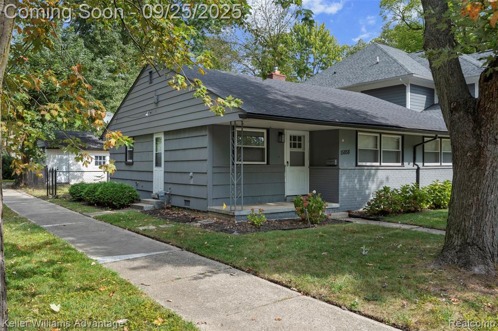 15858 Kirkshire Avenue, Beverly Hills, MI 48025 — Photo 20