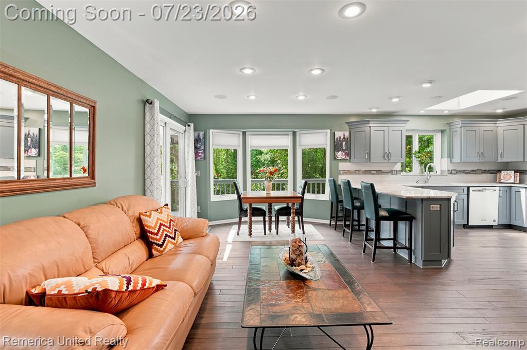 11922 Cody Creek Court, South Lyon, MI 48178 — Photo 14