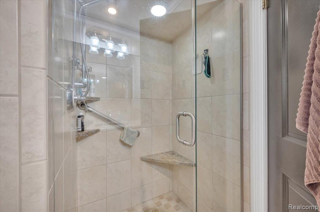54549 Sherwood Lane, Shelby Twp, MI 48315 — Photo 18