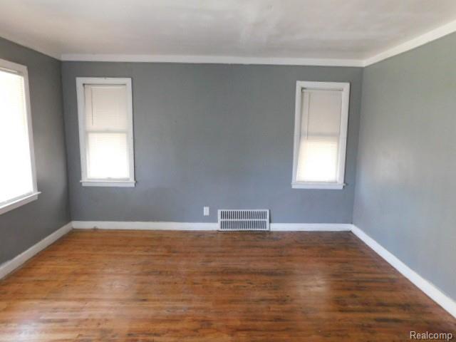 15864 BRINGARD Drive, Detroit, MI 48205 — Photo 2