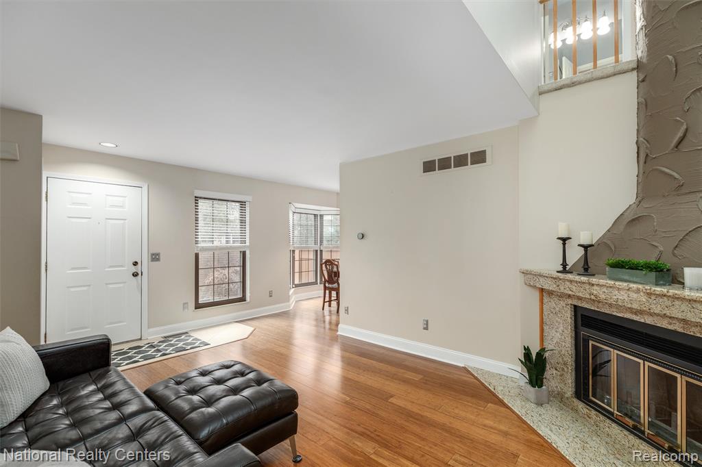 22353 PEACHTREE, Novi, MI — Photo 6