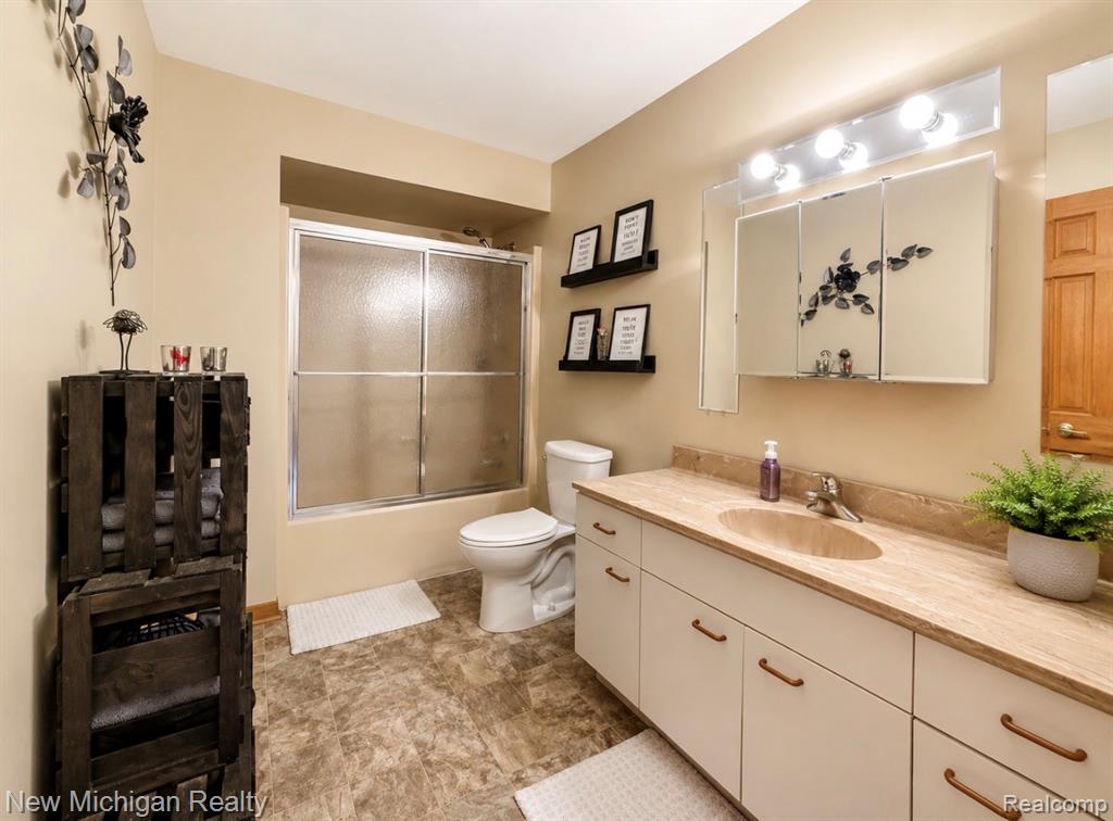 7156 River Road, Flushing, MI 48433 — Photo 22