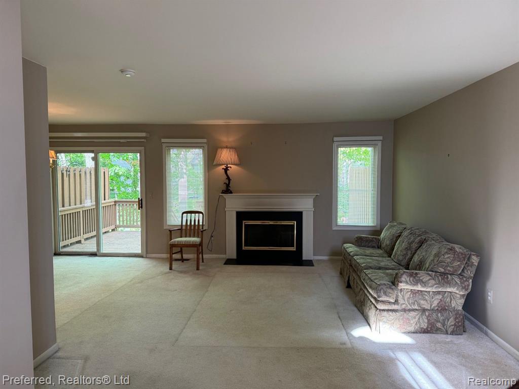 41946 SARATOGA Circle, Canton, MI 48187 — Photo 8