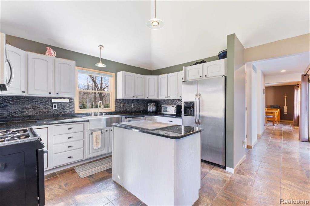 572 CASEMER Road, Lake Orion, MI — Photo 29