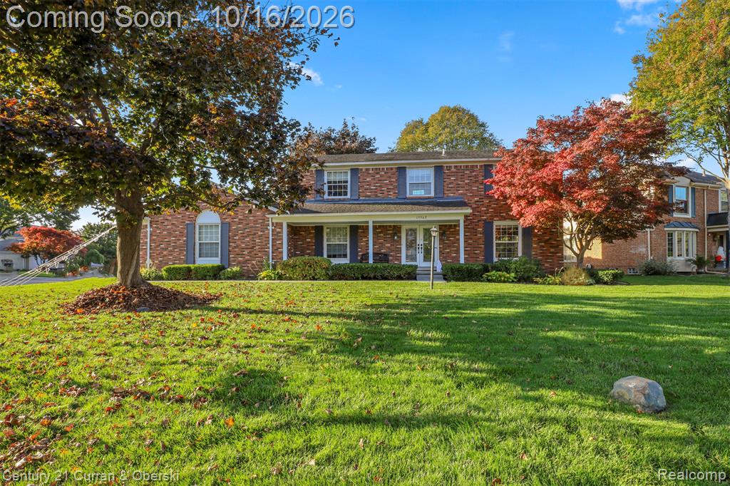 15562 N Royal Doulton Boulevard, Clinton Twp, MI 48038
