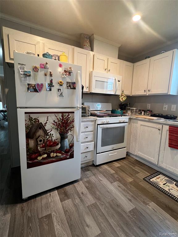 52930 Van Buren Court, Chesterfield, MI — Photo 6