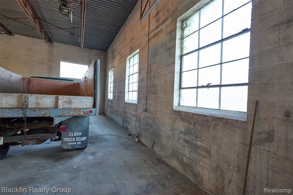 15410 Harper Avenue, Detroit, MI 48224 — Photo 27
