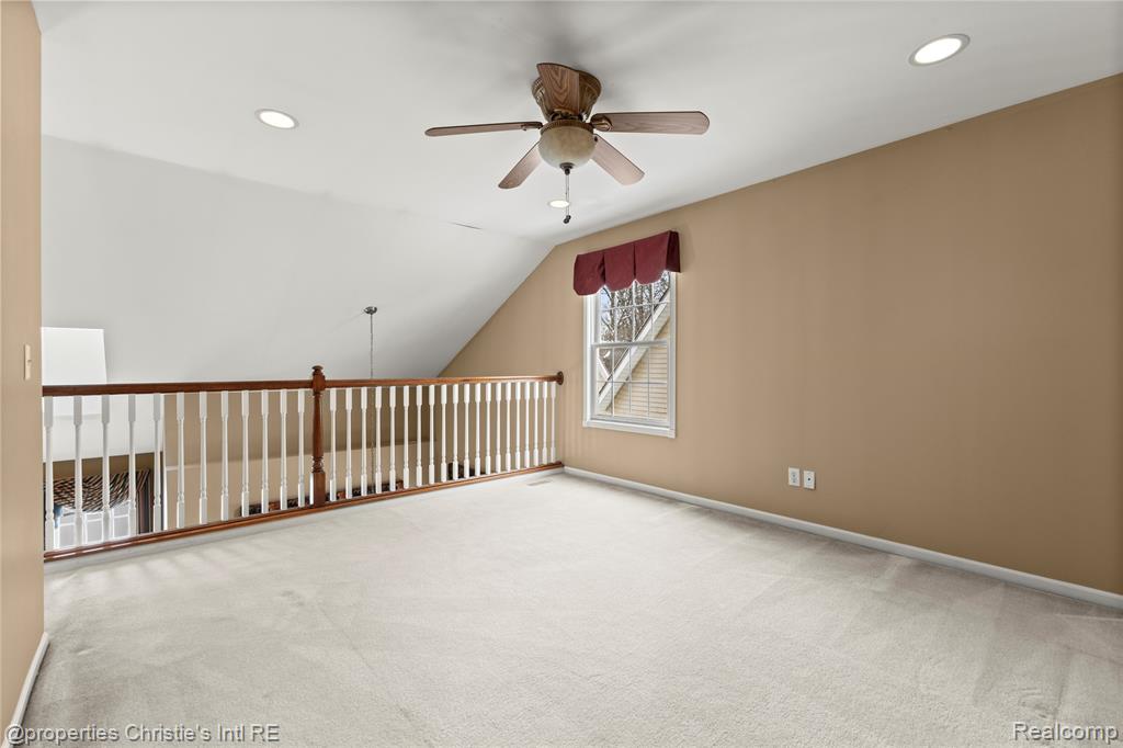 6166 Natures Cove, Grand Blanc, MI 48439 — Photo 26