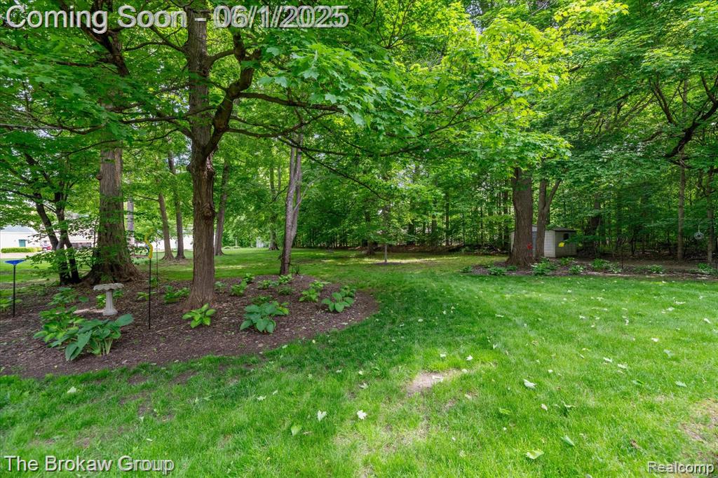 6387 Pinebrook Lane, Burton, MI 48509 — Photo 50