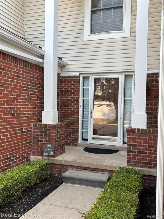 29309 Weston Drive, Novi, MI